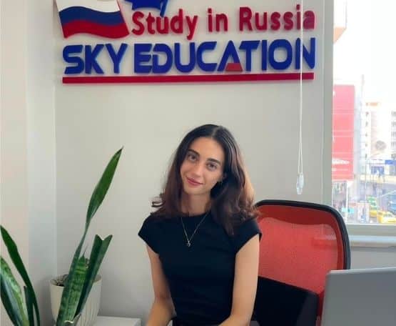 Özge Kıskanç — Education Consultant