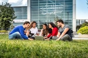 Университет Озйегин 1 Корпус университета Озйегин